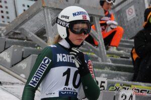 Lundby Maren S.Piwowar 300x200 - Czas na żeński Puchar Świata na dużej skoczni w Oberstdorfie!