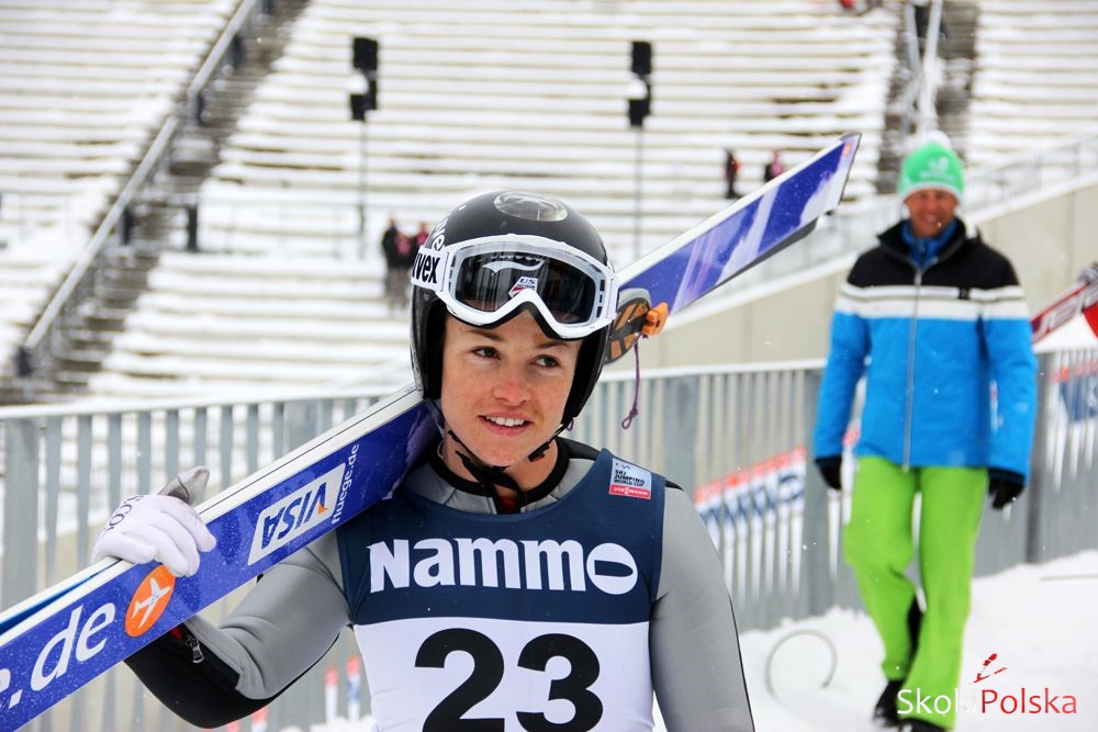 Van Lindsey Oslo S.Piwowar - Żeńska kadra skoków narciarskich USA na sezon 2014/2015
