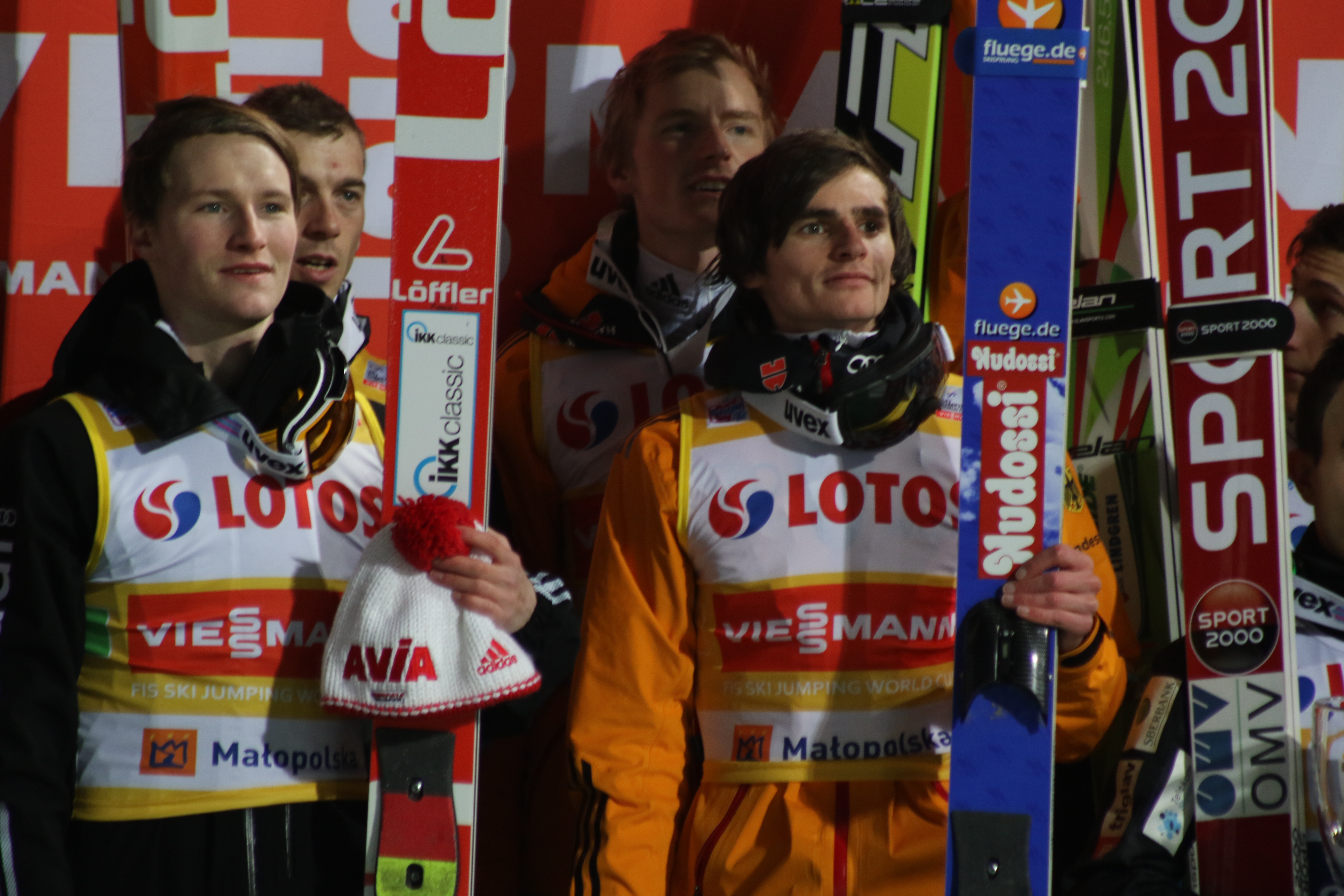 niemcy - Niemieccy skoczkowie narciarscy wesprą Nicka Fairalla!