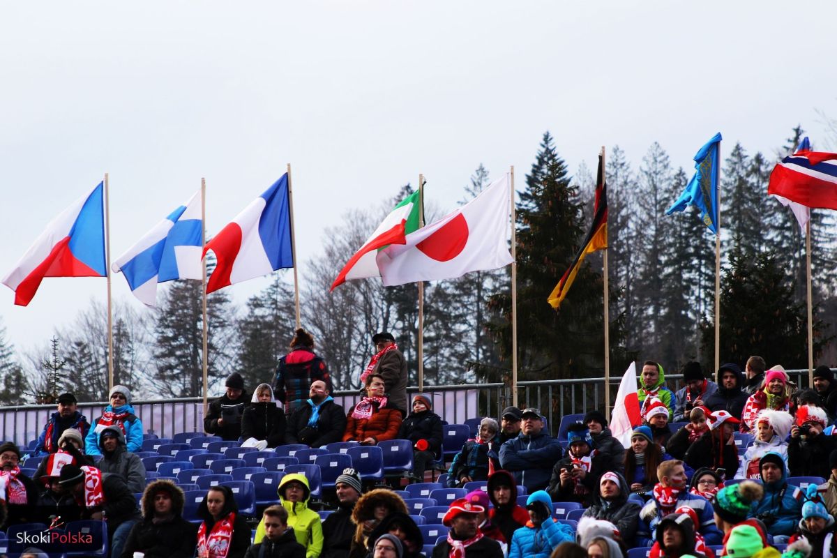 Wisla.2016.wiatr .Flagi  - MŚ Lahti: Trening kobiet odwołany, zbyt mocny wiatr na Salpausselce