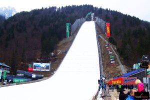 Planica 2017 Letalnica fot.BL  300x200 - Słoweńcy zabezpieczyli śnieg na grudniowe Mistrzostwa Świata w lotach