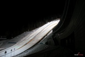 8H7A3406 300x200 - FIS kontrolował śnieg w Kuusamo, biały puch także w Lillehammer i Klingenthal