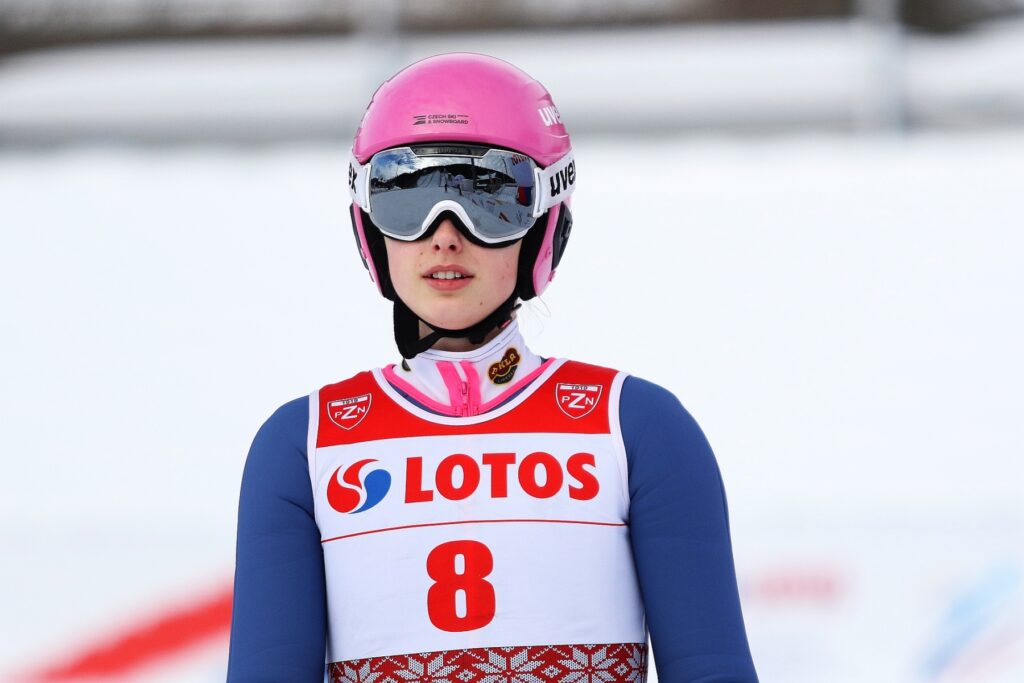 Read more about the article FIS Cup Pań Villach: Niedzielny triumf Stepanki Ptackovej