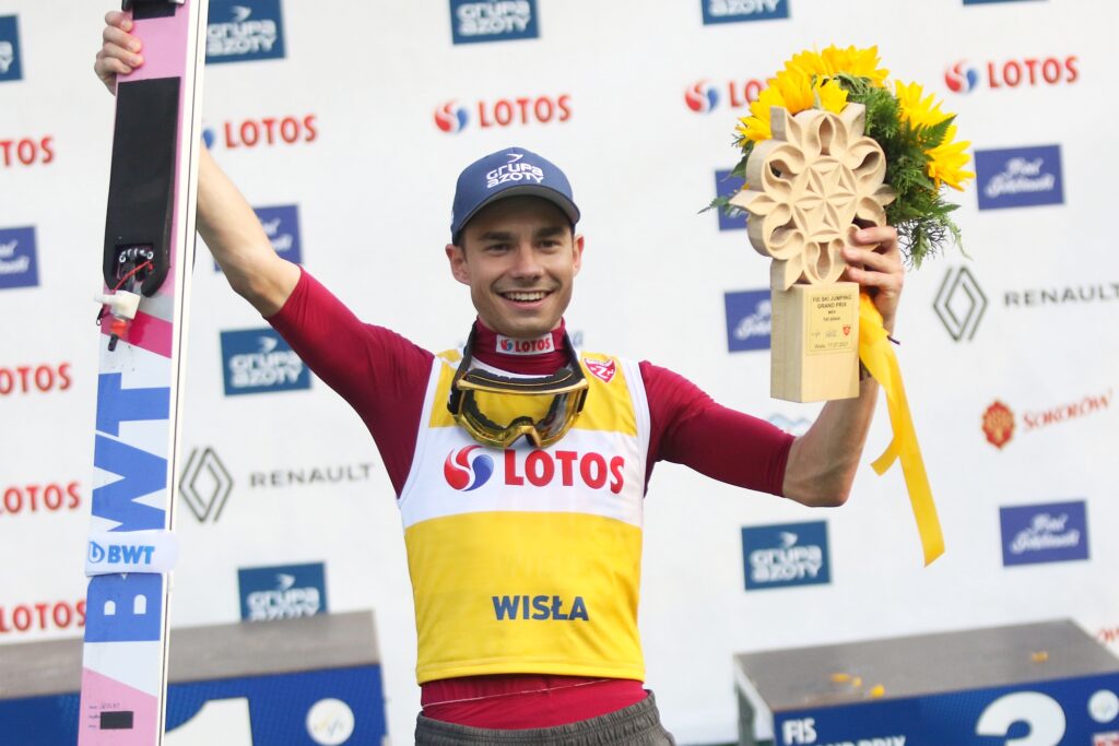 Read more about the article LGP Wisła: Jakub Wolny wygrywa sobotni konkurs, Dawid Kubacki też na podium!