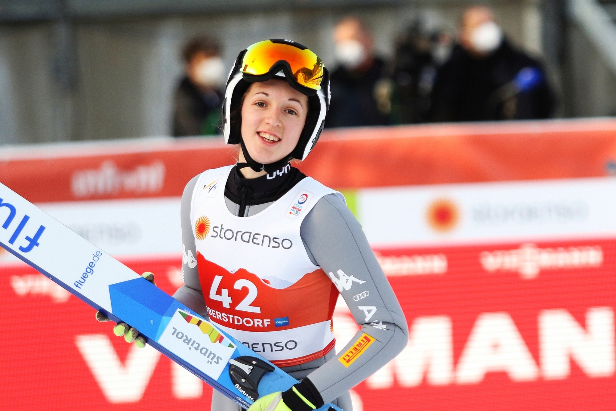 Mistrzostwa Swiata Oberstdorf2021 treningikobiet fotJuliaPiatkowska JessicaMalsiner - WŁOCHY (skoczkinie)